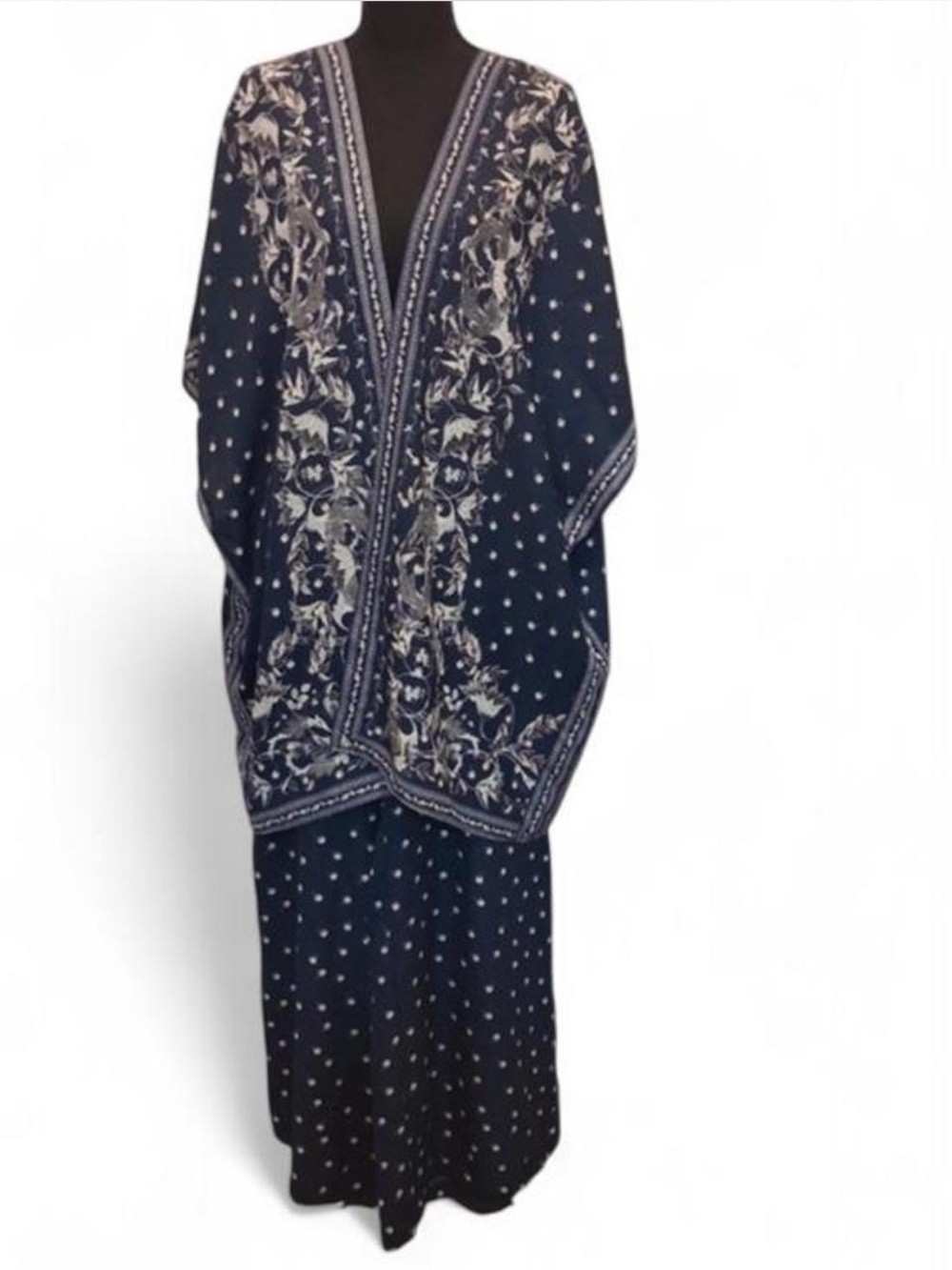 Max Studio bohemian navy and white floral print kimono and wide-leg pants set